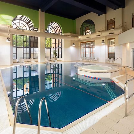 Отель Crowne Plaza Leeds By Ihg Экстерьер фото