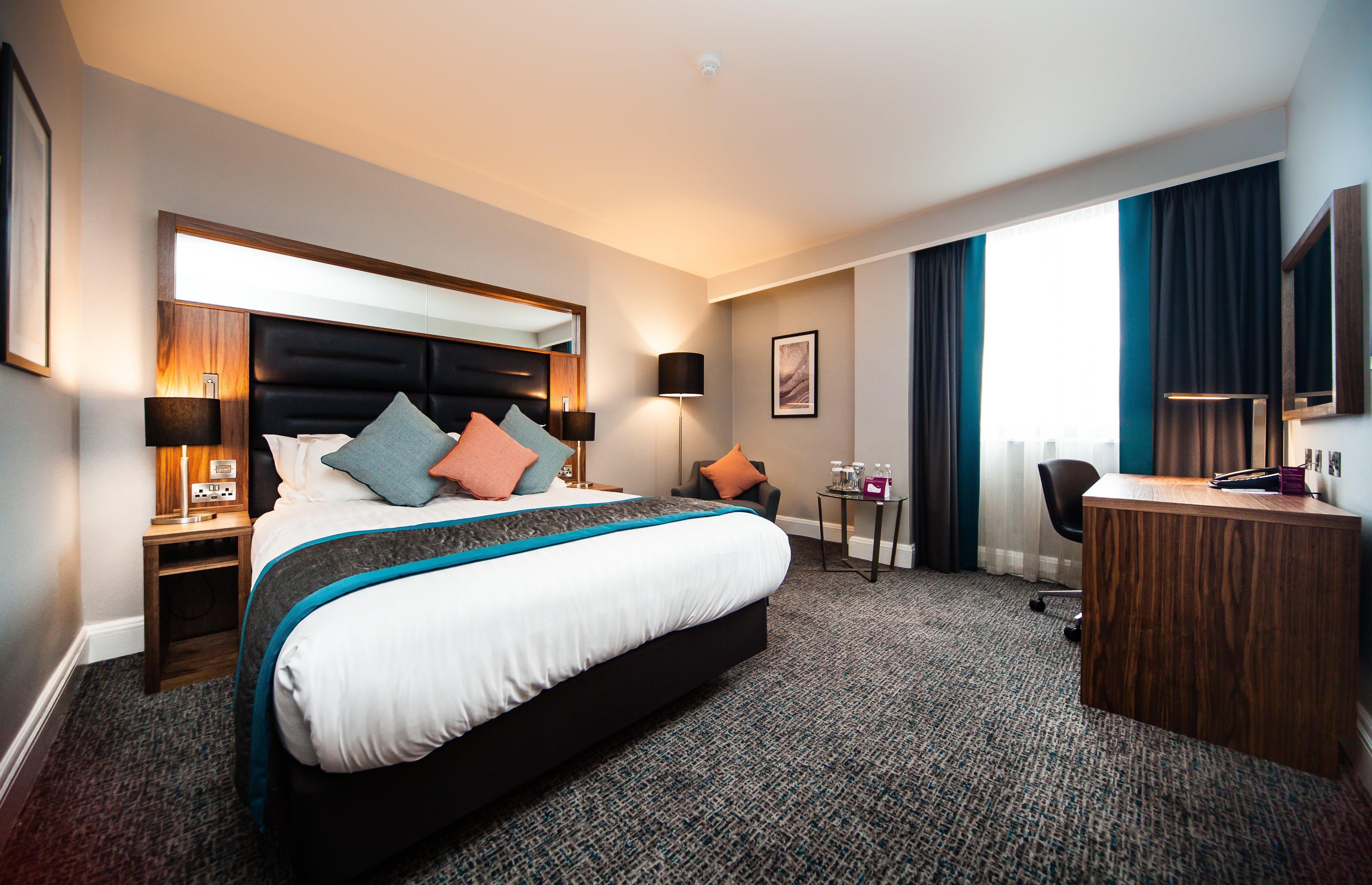 Отель Crowne Plaza Leeds By Ihg Экстерьер фото