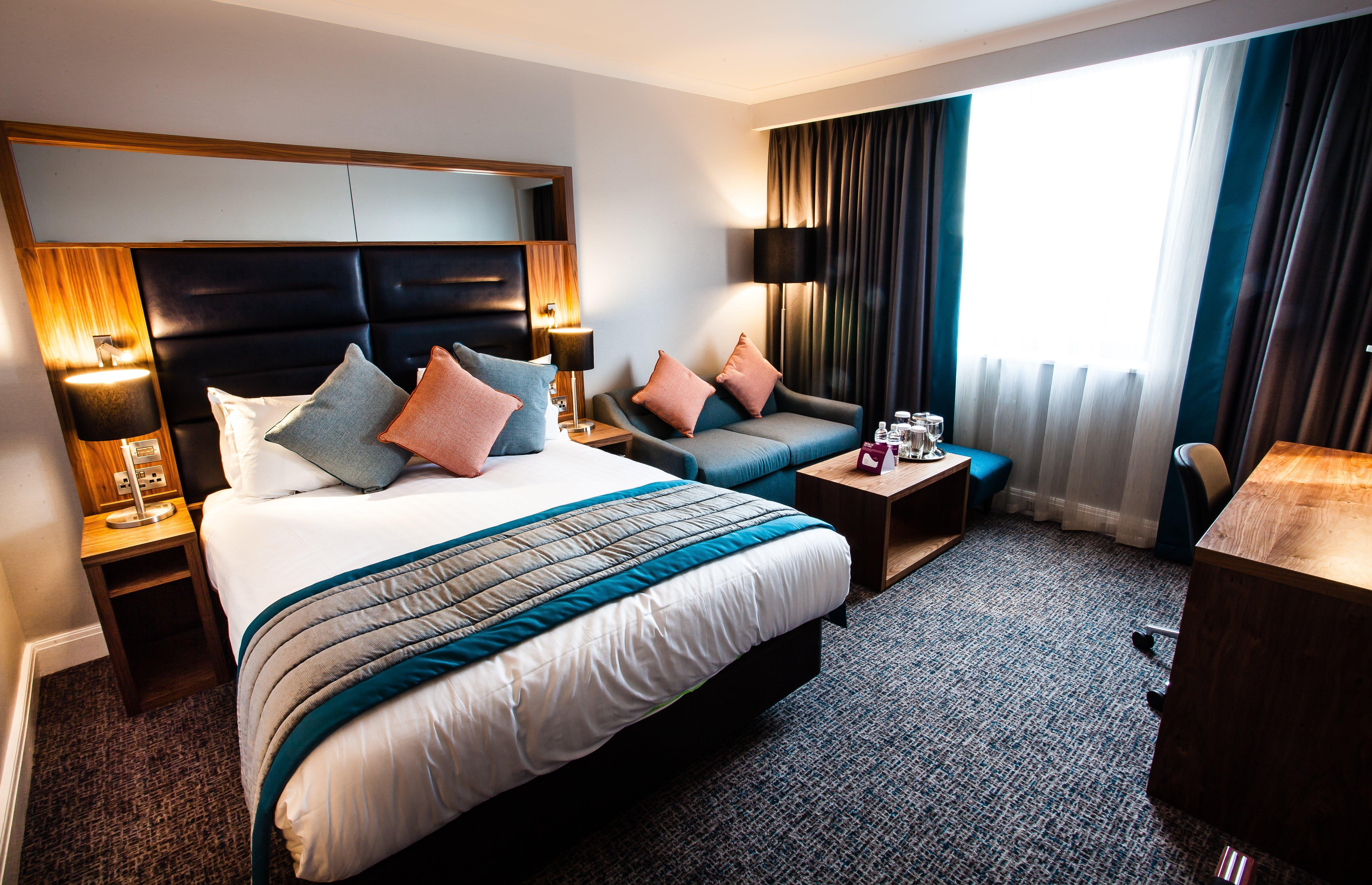 Отель Crowne Plaza Leeds By Ihg Экстерьер фото