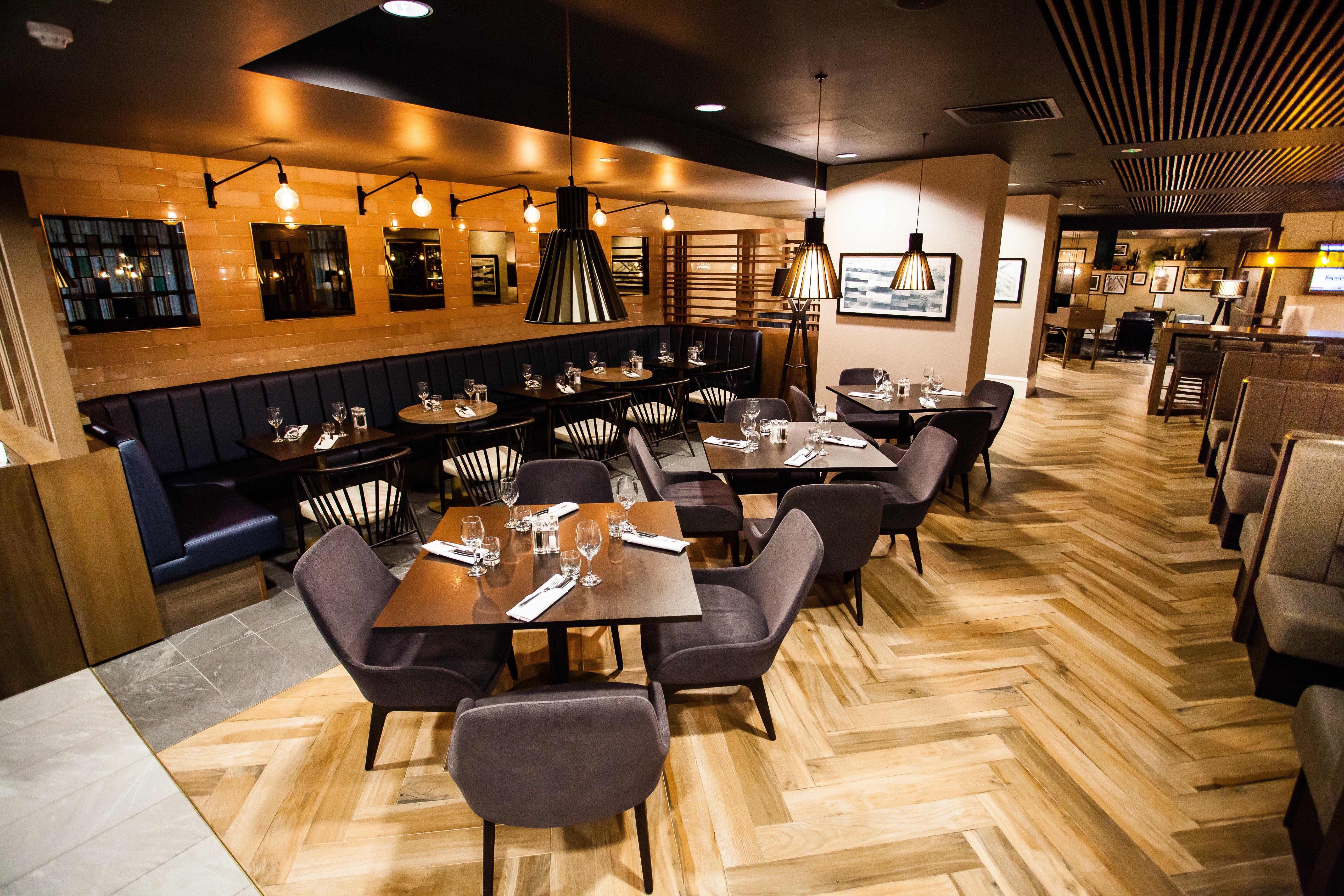 Отель Crowne Plaza Leeds By Ihg Экстерьер фото