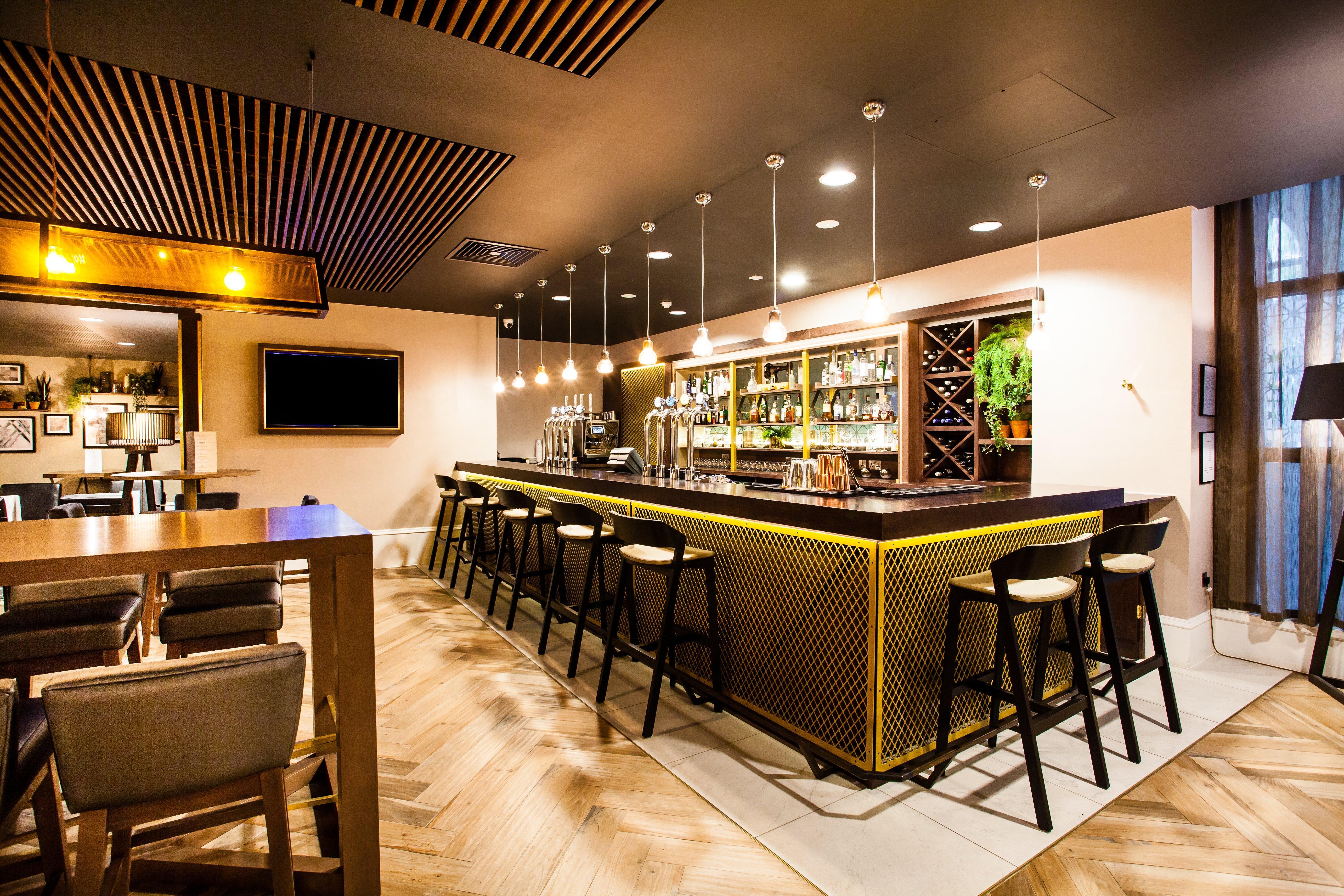 Отель Crowne Plaza Leeds By Ihg Экстерьер фото
