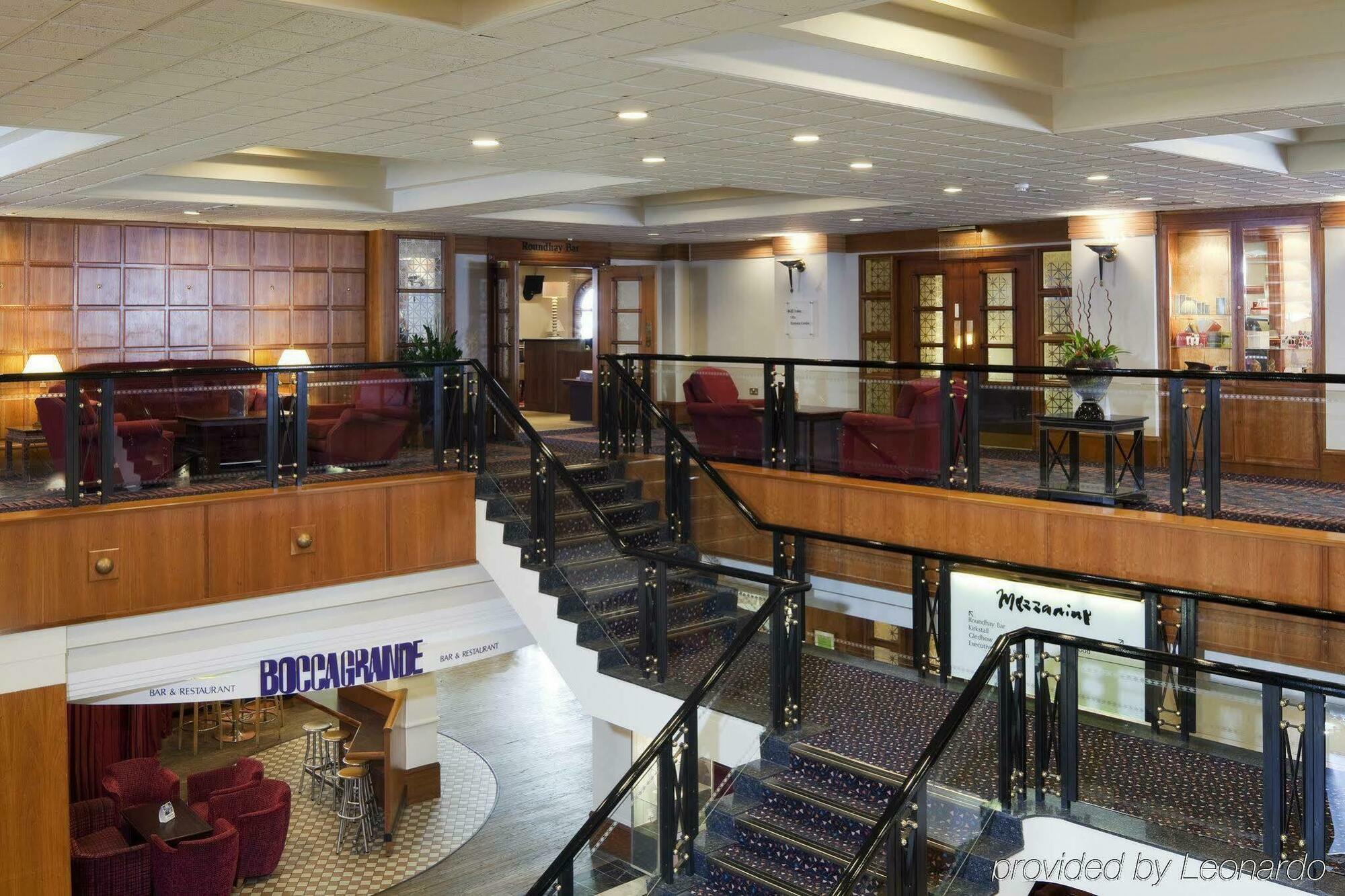 Отель Crowne Plaza Leeds By Ihg Интерьер фото